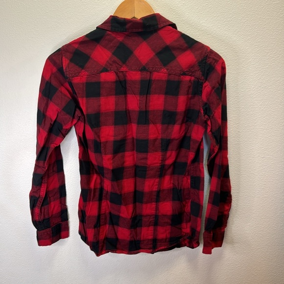 Eddie Bauer classic fit flannel red and black size S - Picture 3 of 3